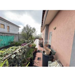 Casa singola con giardino
