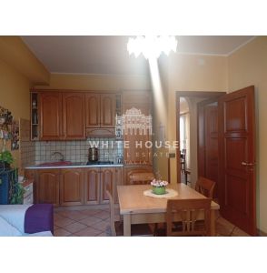 Casa indipendente in stile rustico