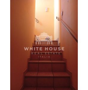Casa indipendente in stile rustico
