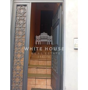 Casa indipendente in stile rustico