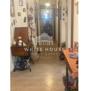 Affascinante Casa Indipendente