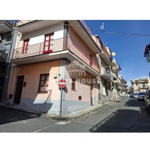 Casa Indipendente con terrazzo