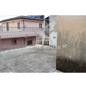 Casa Indipendente con terrazzo