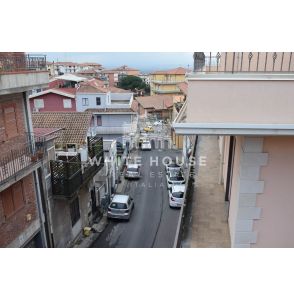 Casa Indipendente con terrazzo