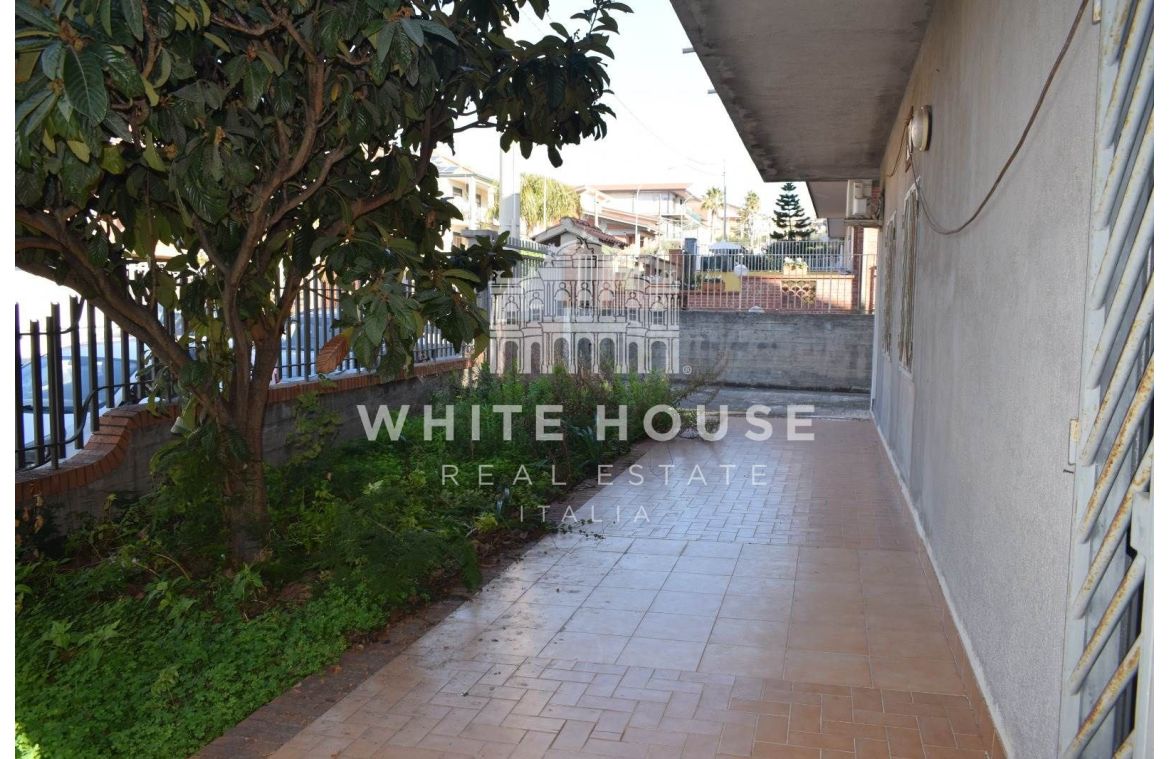 Villa singola con giardino