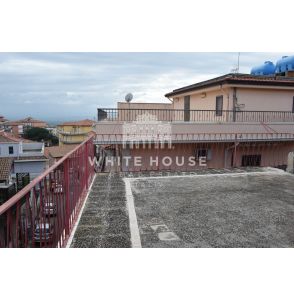 Casa Indipendente con terrazzo